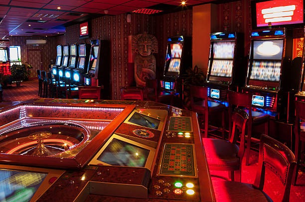 Wild Coaster bonus round with free spins and multiplier display